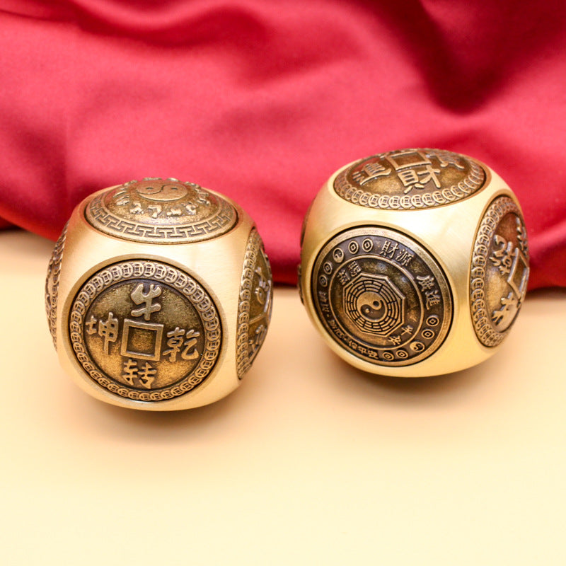 Spherical Hexahedral Fingertip Spinner Ornament