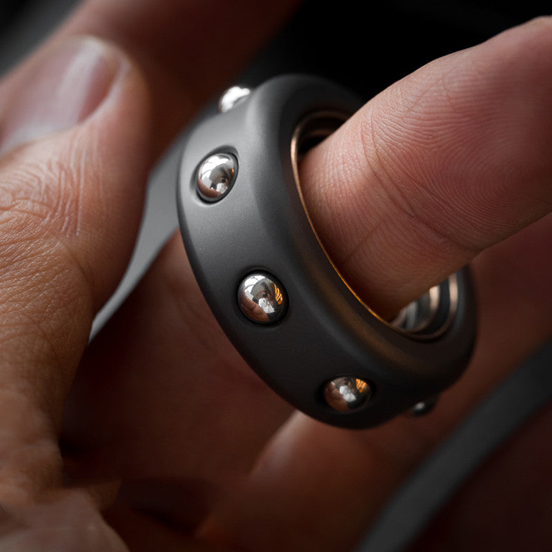 SAM Ring Spinner Devil's Son