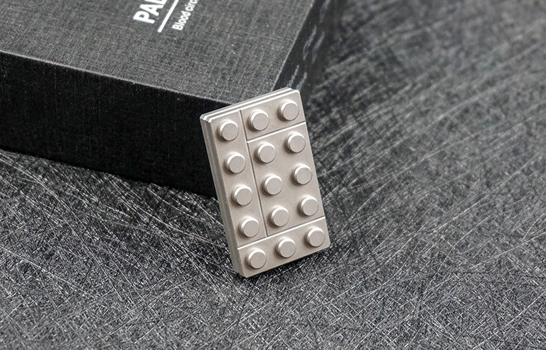 EDC Magnetic Metal Push Card